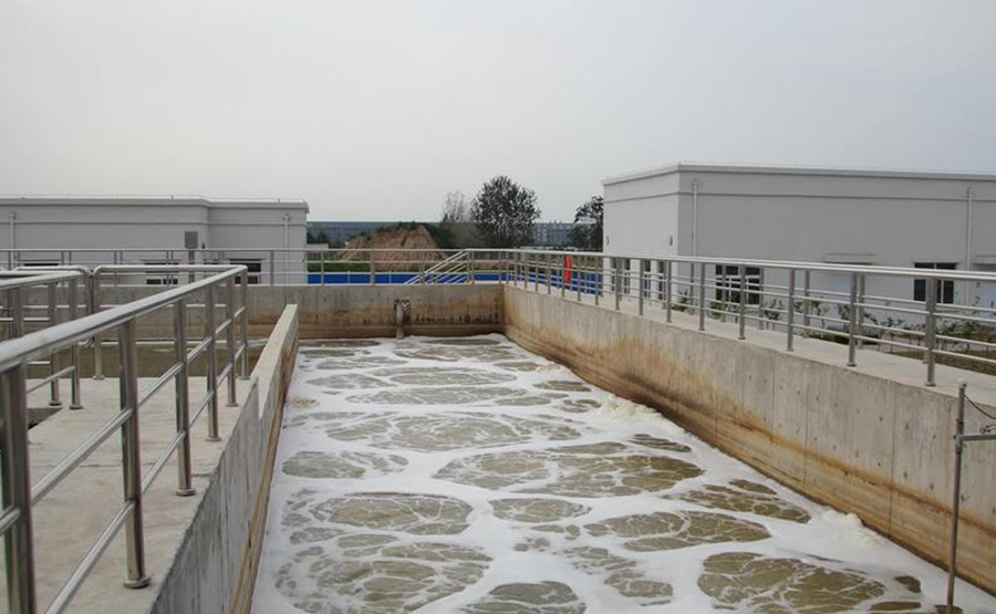 市政污水處理系統(tǒng)中污泥脫水設(shè)備的運(yùn)行效能分析